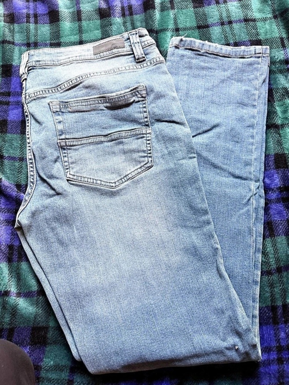 Free Planet Blue jeans
